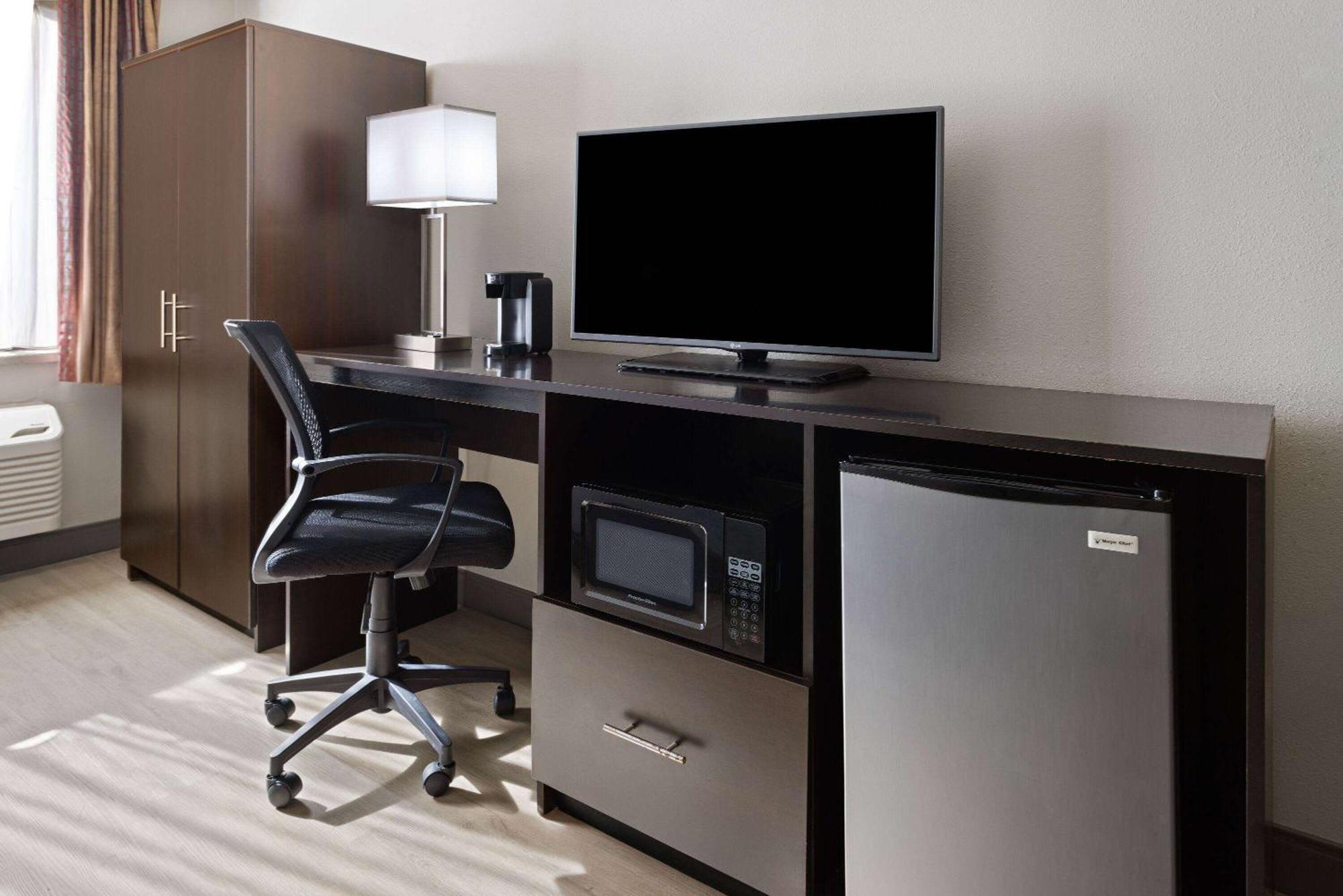 Baymont By Wyndham Newark At University Of Delaware Экстерьер фото
