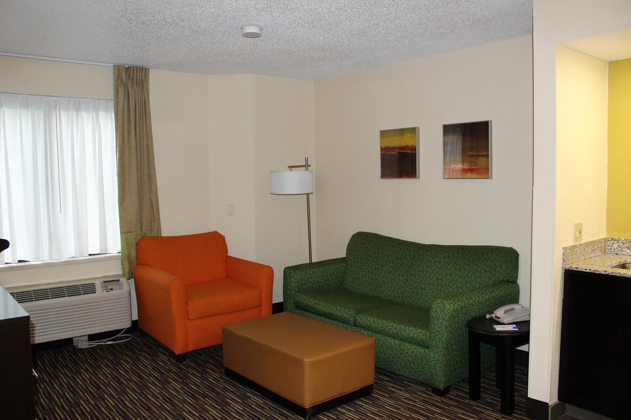 Baymont By Wyndham Newark At University Of Delaware Экстерьер фото